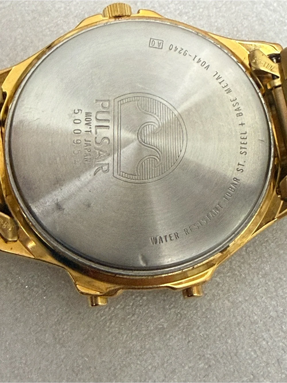 Vintage Pulsar PQF204 (V041-9240) Gold Tone Ana-Digi Men's Watch - NOS W/ Tag